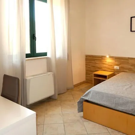 Sleeps 12 Pool Air Con 펜션 *
