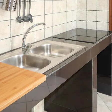 Sleeps 12 Pool Air Con 펜션 Vaste